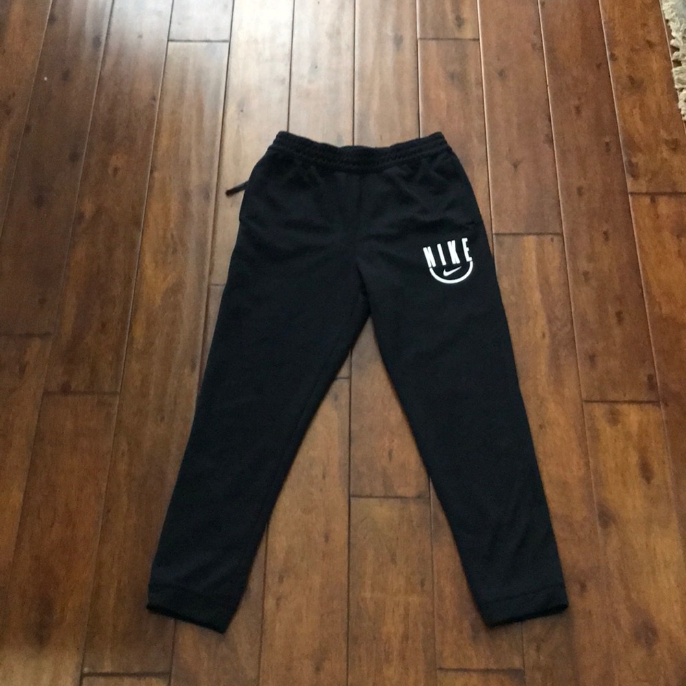 Nike (Dri - Fit)